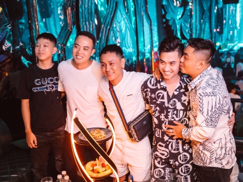 Hình ảnh khách hàng tháng 9