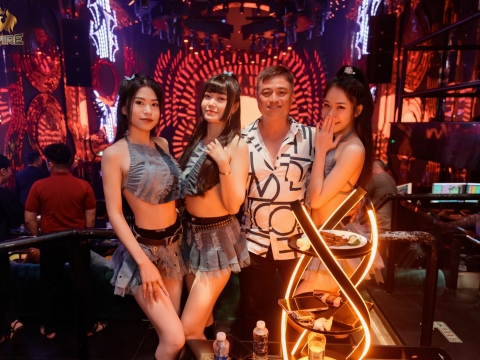 Hình ảnh khách hàng tháng 9