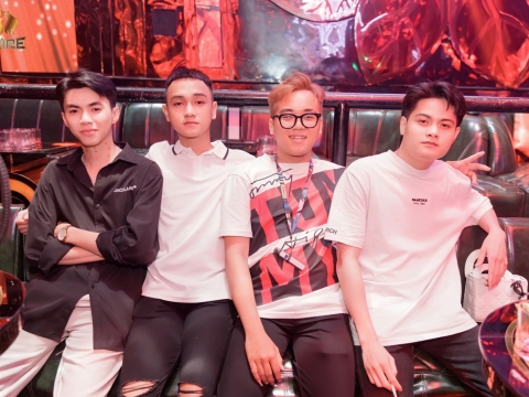 Hình ảnh khách hàng tháng 9