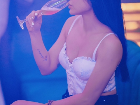 Hình ảnh khách hàng tháng 4