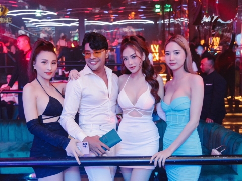 Hình ảnh khách hàng tháng 5