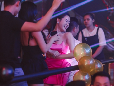 Hình ảnh khách hàng tháng 6