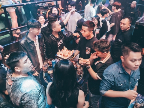 Hình ảnh khách hàng tháng 8