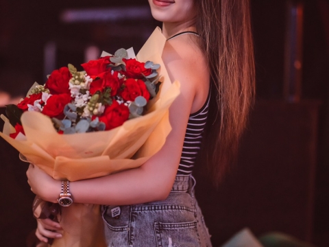 Hình ảnh khách hàng tháng 8