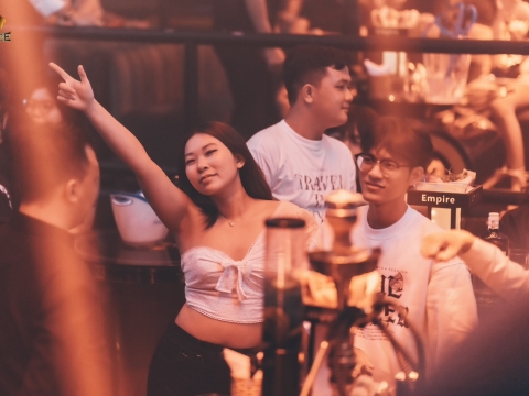 Hình ảnh khách hàng tháng 8