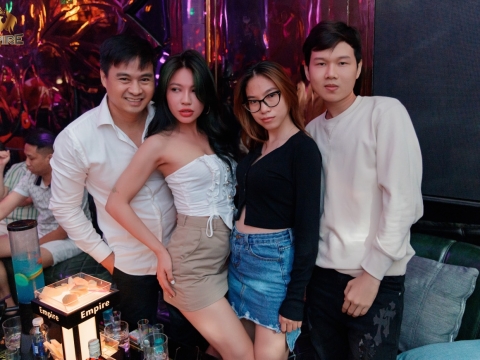 Hình ảnh khách hàng tháng 9